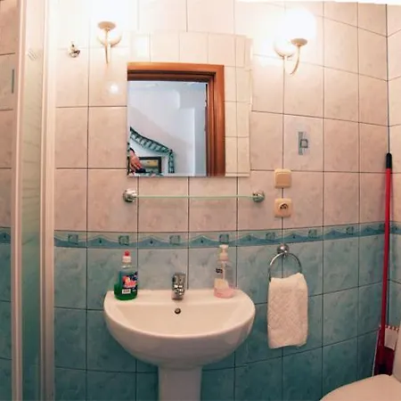 Epoka Guest house *